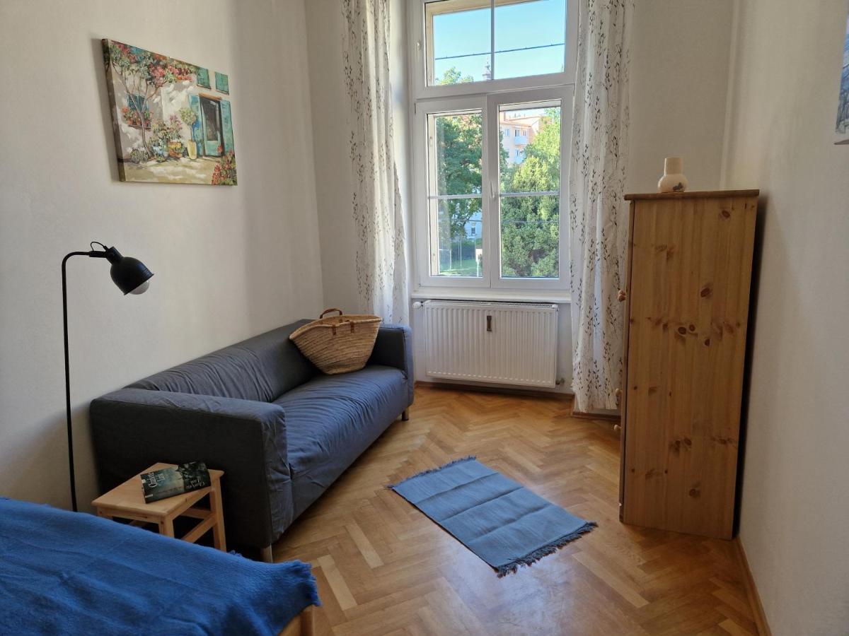 Entzueckendes Apartment Im Zentrum Грац Екстериор снимка