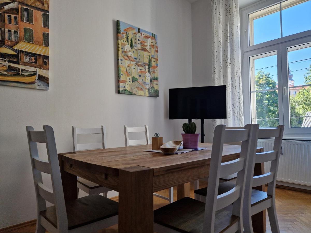 Entzueckendes Apartment Im Zentrum Грац Екстериор снимка